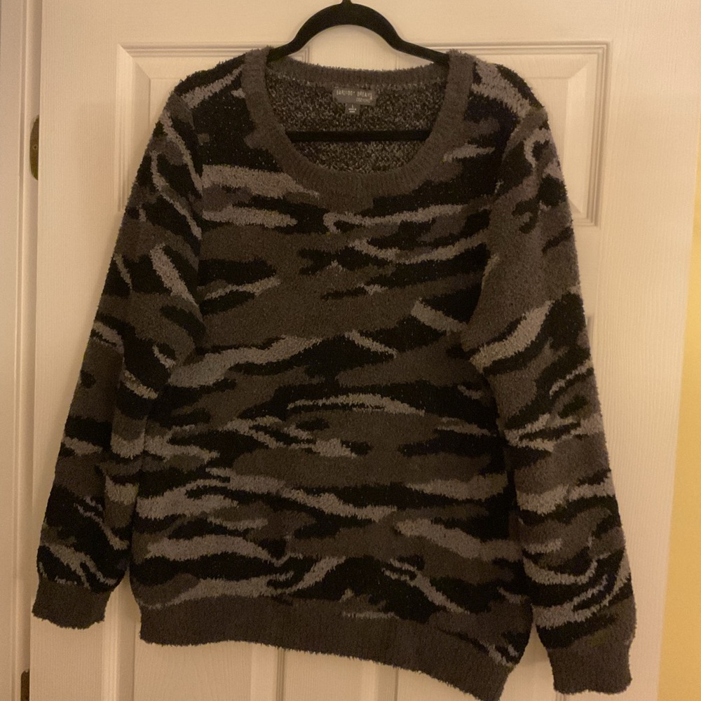 Barefoot Dreams CozyChic Carbon Camo Pullover Sweater Size Large